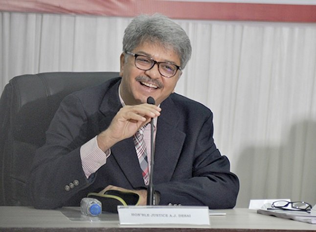 ഗുജറാത്ത് ആക്ടിങ് ചീഫ്  ജസ്റ്റീസ് ആശിഷ് ദേശായി കേരള ഹൈക്കോടതി ചീഫ് ജസ്റ്റീസാവും