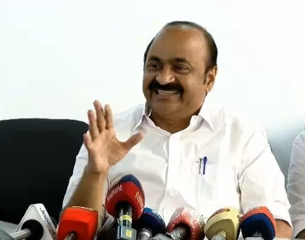 ലീഗ് വരുമെന്ന് കരുതാൻ മാത്രം ബുദ്ധിയില്ലെ സിപിഎം നേതാക്കൾക്കെന്ന് വി ഡി സതീശൻ