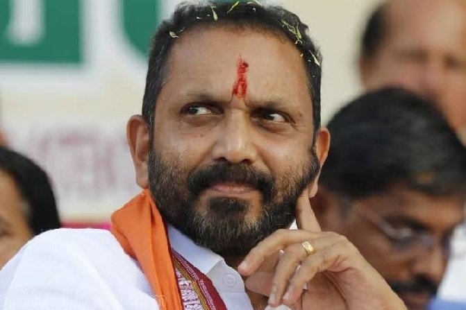 കെ സുരേന്ദ്രൻ ബി ജെ പി അധ്യക്ഷ സ്ഥാനത്ത് തുടരും