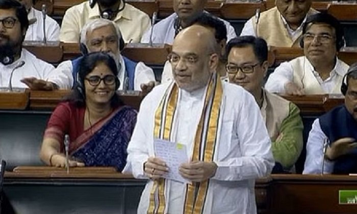 അമിത് ഷായ്‍ക്കെതിരെ അവകാശ ലംഘനത്തിന് നോട്ടീസ്