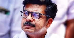 ജില്ലാ സെക്രട്ടറിമാരുടെ സ്വത്ത് വിവരങ്ങൾ വെളിപ്പെടുത്താമോ- എം വി ഗോവന്ദനോട് മാത്യു കുഴൽ നാടൻ