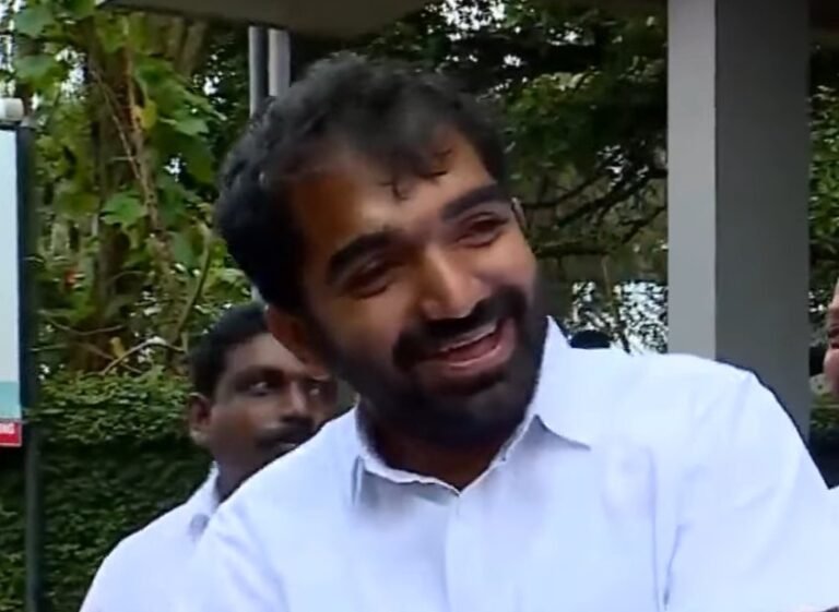 ഉമ്മൻ ചാണ്ടിയുടെ റെക്കോഡും മറികടന്ന് ചാണ്ടി ഉമ്മൻ