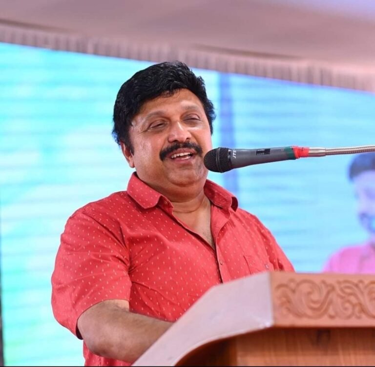 സോളാർ കേസിൽ ഉമ്മൻ ചാണ്ടിയുടെ പേര് എഴുതി ചേർത്തത് ആര്? കെ ബി ഗണേഷ് കുമാറിനും ഗൂഢാലോചനയിൽ പങ്കെന്ന് സിബിഐ