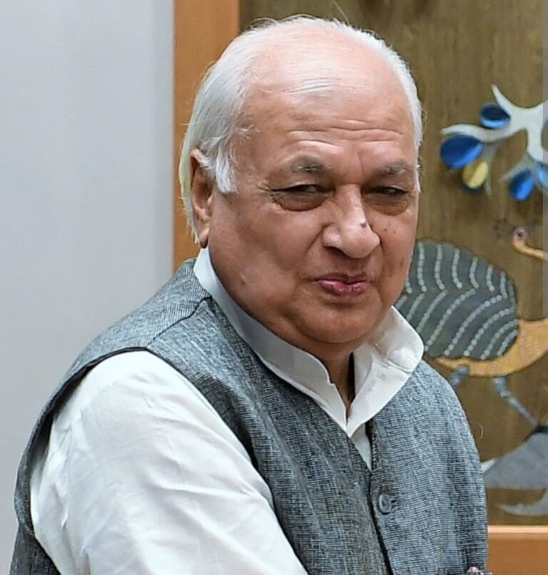 ഗവർണറുടെ തടസ്സ വാദങ്ങൾക്കെതിരെ സർക്കാർ സുപ്രീം കോടതിയിലേക്ക്