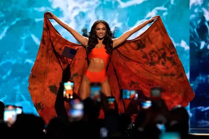 മിസ് യൂണിവേഴ്‌സ് ആകാം, ഉയർന്ന പ്രായപരിധി നിയന്ത്രണം നീക്കി