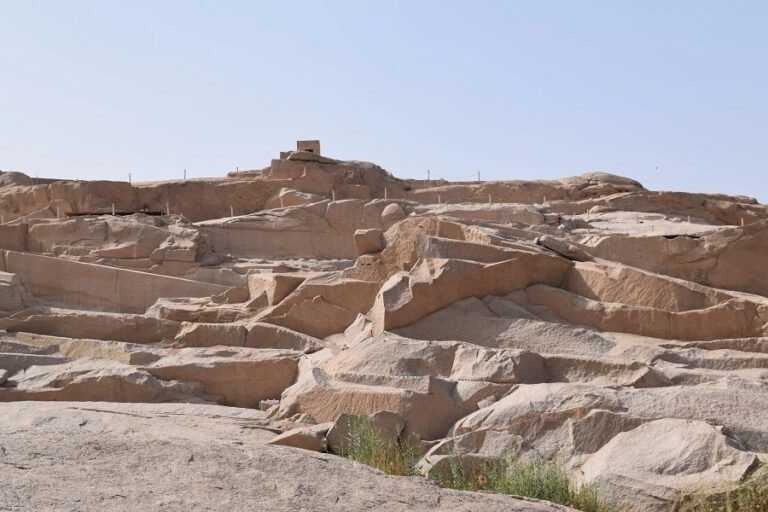 പിഴ കുടിശ്ശികയിൽ ഉടക്കി ക്വാറികൾ സമരത്തിലേക്ക്, കല്ല് വരവ് തടസ്സപ്പെടും