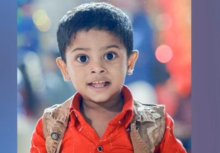 ചുമരിൽ ചാരിവെച്ച കിടക്ക് വീണ് രണ്ടു വയസ്സുകാരൻ മരിച്ചു