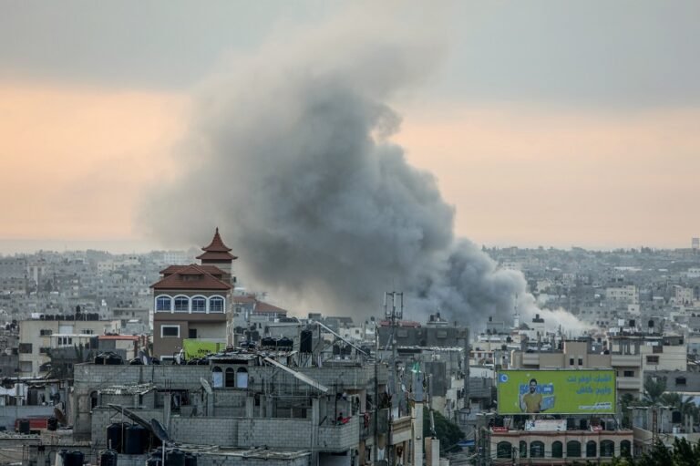ഗാസ ഒഴിപ്പിക്കാൻ ഇസ്രയേൽ; ഈജിപ്തിലേക്ക് പോകാൻ ആവശ്യപ്പെട്ട് ബോംബ് വർഷം