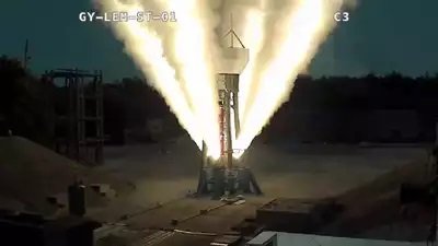 ഇനി മനുഷ്യനെ അയക്കുന്ന പേടകം ഒരുക്കാം, ISRO ക്രൂ എസ്കേപ്പ് സിസ്റ്റം വിജയകരമായി പരീക്ഷിച്ചു