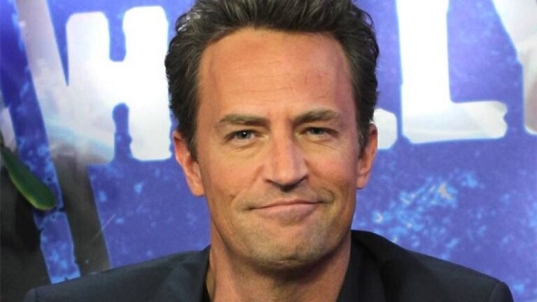 ഫ്രണ്ട്സിലെ ചാൻഡ്ലർ മാത്യു പെറി മരിച്ച നിലയിൽ