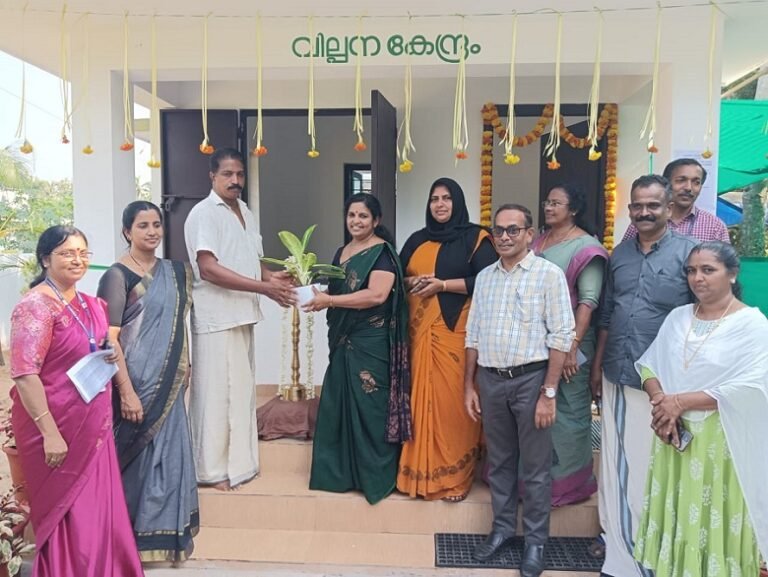 തിക്കോടി തെങ്ങിൻ തൈ വളർത്തു കേന്ദ്രത്തിൽ തൈകൾ വാങ്ങിക്കാൻ പ്രത്യേക കൗണ്ടര്‍