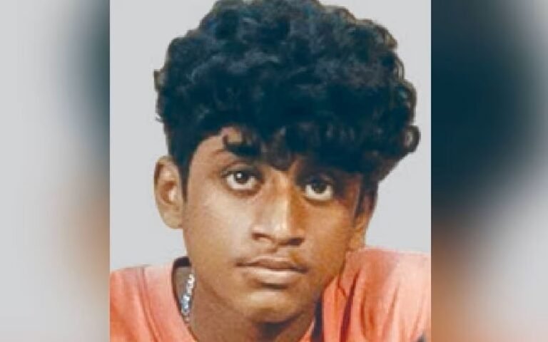 ബസ് യാത്രയ്ക്കിടെ തല പോസ്റ്റിൽ ഇടിച്ച് വിദ്യാർഥി മരിച്ചു