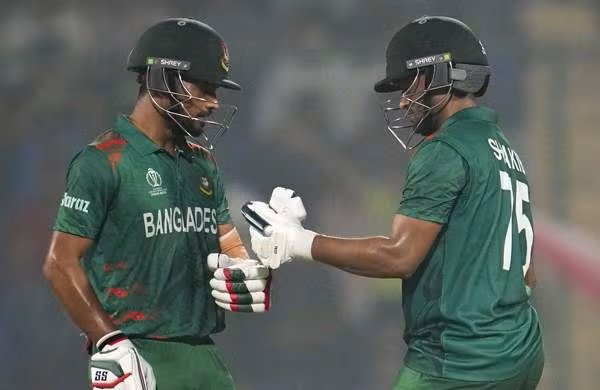 ശ്രീലങ്ക പുറത്ത്, ബംഗ്ലാദേശ് മാനം കാത്തു