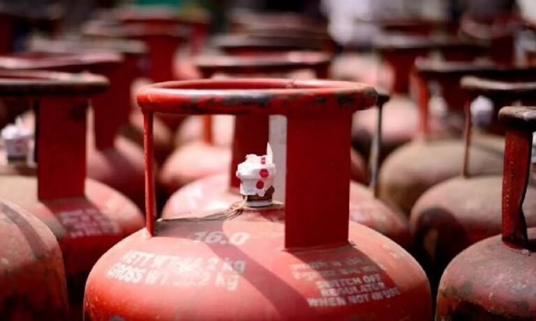 പാചക വാതക സിലിണ്ടർ വില വീണ്ടും കുതിക്കുന്നു