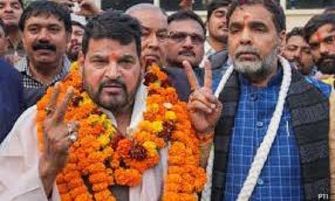 പ്രതിഷേധങ്ങളിൽ മാനം പോയി, ബ്രിജ്ഭൂഷൻ ബിനാമി കമ്മിറ്റി സർക്കാർ പിരിച്ചു വിട്ടു