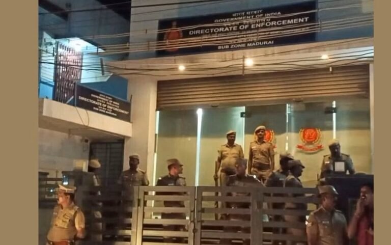 കൈക്കൂലി കയ്യോടെ പിടിച്ചതോടെ തമിഴ്നാട് വിജിലൻസിനെതിരെ മോഷണ പരാതിയുമായി ഇ ഡി