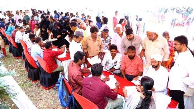 നവകേരള സദസിൽ 6, 21, 167 പരാതികൾ, തീർപ്പാക്കാൻ സ്പെഷ്യൽ ഓഫീസർമാരെ നിയമിക്കാൻ തീരുമാനം