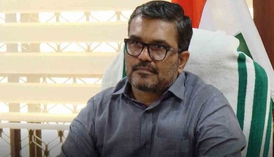 തദ്ദേശ സ്വയംഭരണ സ്ഥാനപങ്ങളിലെ സേവന നിഷേധം ഓൺലൈനായി പരാതിപ്പെടാം, 10 ദിവസത്തിനകം നടപടി ഉറപ്പ് നൽകി മന്ത്രി