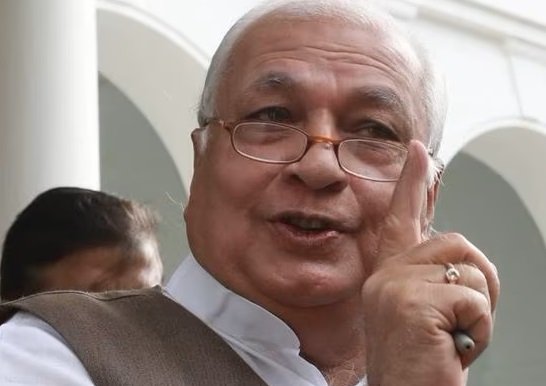 ഗവർണറെ തിരിച്ചു വിളിക്കണം, കേരളം രാഷ്ട്രപതിയോട്