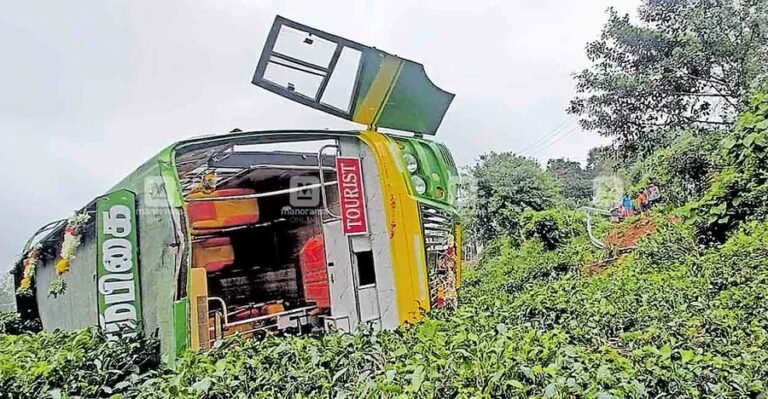 ശബരിമലയിൽ നെഞ്ചുവേദനയെ തുടർന്ന് തീർത്ഥാടകൻ മരിച്ചു, വാഹനാപകടത്തിൽ രണ്ട് മരണം